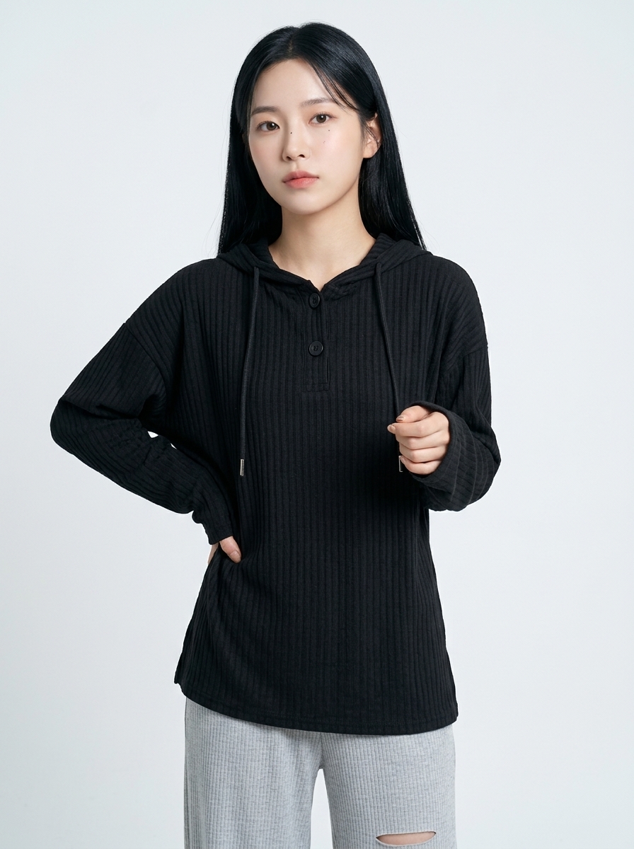 블랙 후드 티셔츠 모델 정면 스튜디오 컷